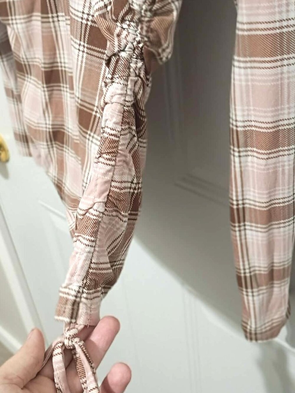 No Comment NY LA Soft Brown and Pink Plaid Shirt, Ladies Size Small - Picture 2 of 4